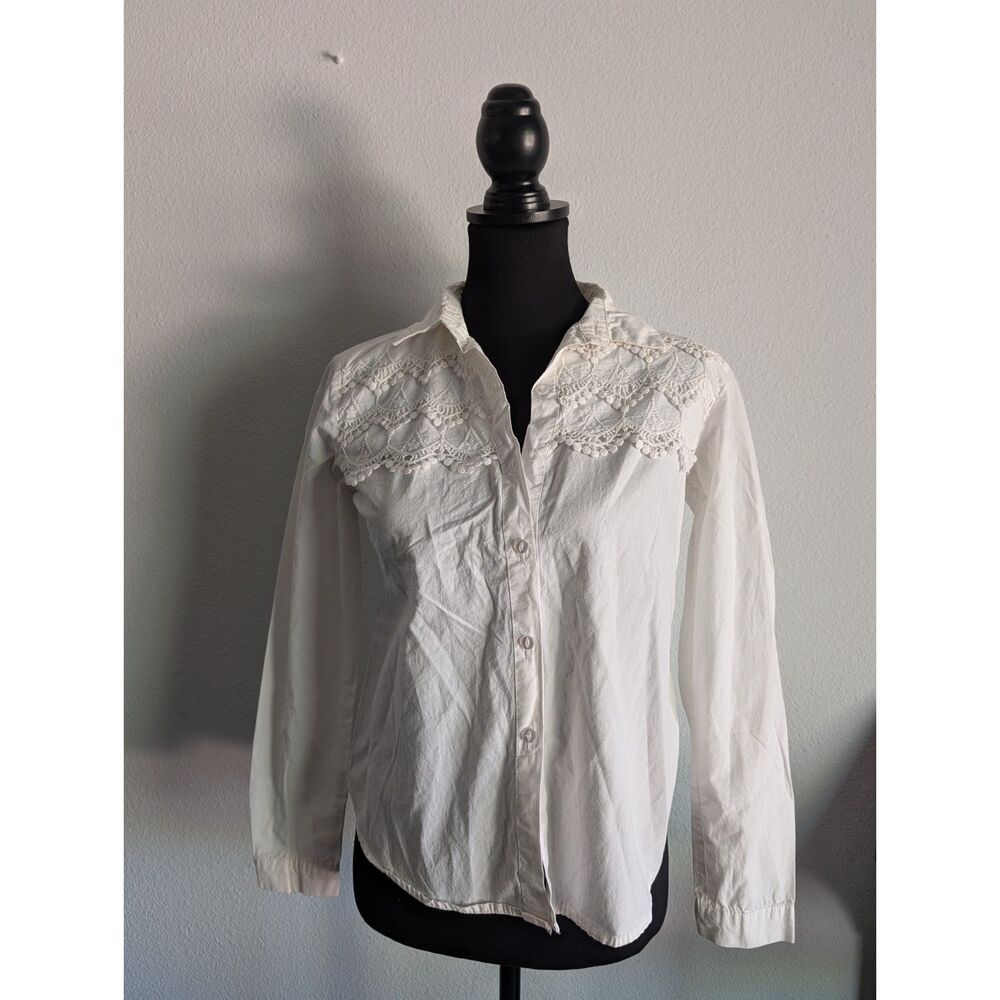 White Lace Yoke Button Front Blouse Women's Small Long Sleeve Cottagecore